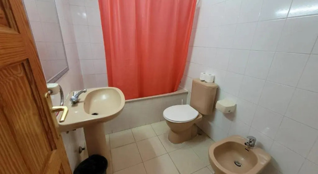 Immaculate 1-Bed Apartment in Arona E308, Book Apartment Hotels in Tenerife with Parking, Parking
