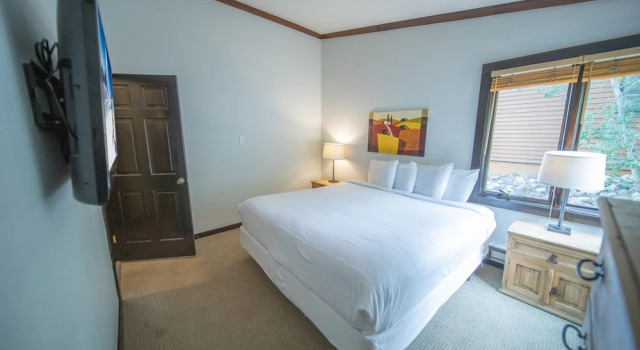 Tennis Townhomes 1323