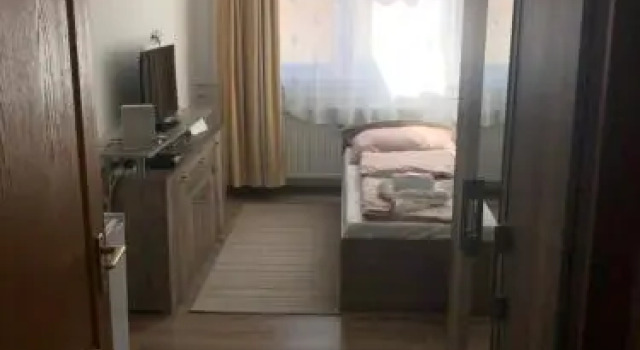 Almásy Vendégház, Book Hotel Torokszentmiklos 