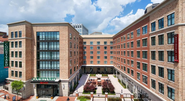 Courtyard by Marriott Richmond Downtown