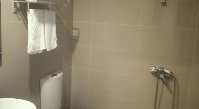 Zhuhai Shuangxi Courtyard Hotel, Weinan, Prenota Hotel Hotel a Sichuan con parcheggio, Parcheggio