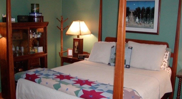 Cooperstown Lakeview Bed and Breakfast, Buchen Sie Hotel Cooperstown New York State