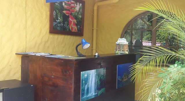 Hotel Colibri, Rezervovat Hotel Levné hotely v Puntarenas