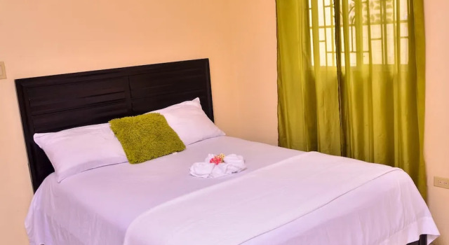 Апартаменты Kingston Sunset Guest Apartment I