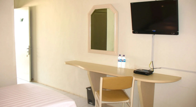 Cengkareng Transit Hotel