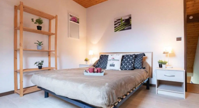 Appartement Saint-Lary-Soulan, 3 pièces, 8 personnes - FR-1-296-388, Забронировать Апартаменты/квартира Отели в центре Сен-Лари-Сулан, в центре, Парковка