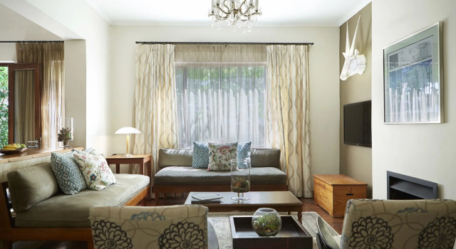 Bayflowers Guest House, Забронировать Отель Отели Кейптауна 3 звезды, рядом с Signal Hill Noon Gun, 3*