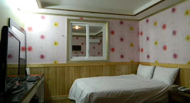Windsor Royal Motel, Забронировать Мотель Мотели Мокпхо, Мотель