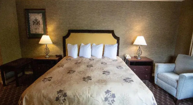 Двухместный номер Standard с балконом The Bards Inn - BW Signature Collection by Best Western