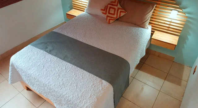 Trebol Amarillo Bed & Breakfast, Забронировать Отель «постель и завтрак» Отели Дезампарадос с парковкой, Парковка