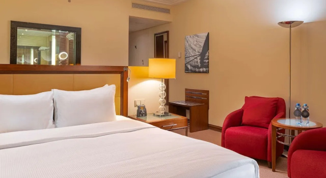 Двухместный номер Deluxe Corner Hilton Warsaw City Hotel