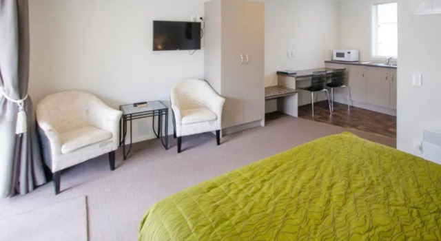 Студия Oakleigh Motel