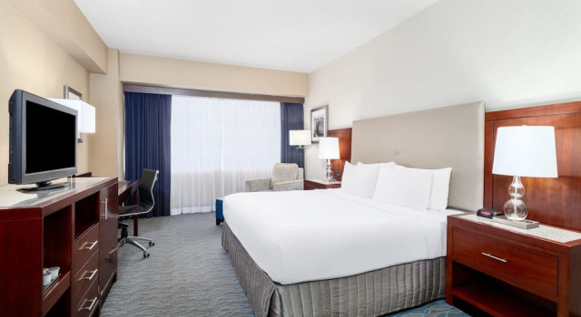 Номер Standard Crowne Plaza Hotel Los Angeles Harbor by IHG