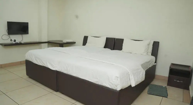 Номер Standard Hotel Grand Leela Krishna