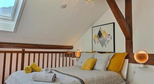 Yellow Home-by So'SerenityHome-balcon vue montagne-mezzanine, Забронировать Апартаменты/квартира Клюз Гранд Массив