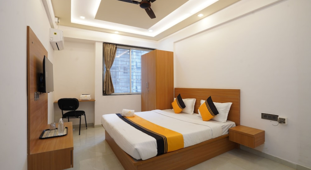 Номер Deluxe Ay Plus Regency Hotel