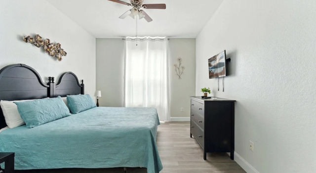 Resort Condo 3BR - Pool Balcony Near Disney