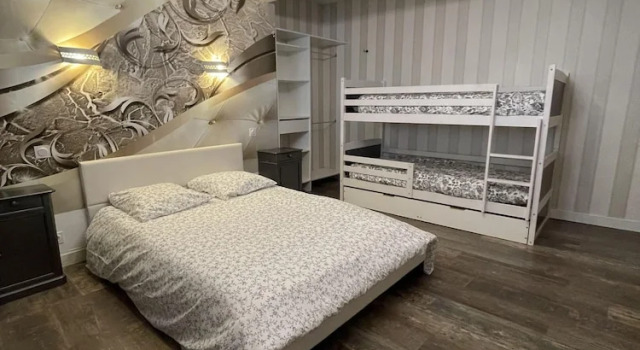 Comfort Quadruple room with city view Le Ruppione