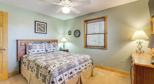 Коттедж с 3 комнатами Pet-friendly Hiawassee Cabin w/ Lake Views & Sauna