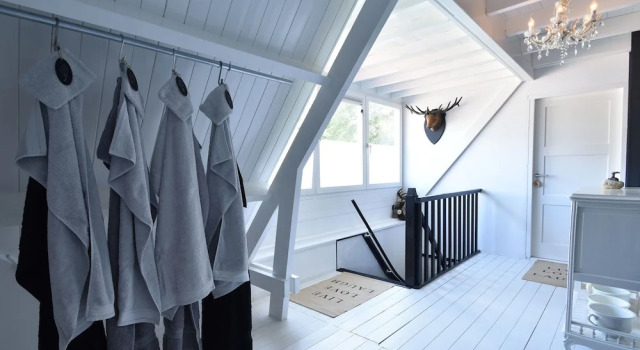 Pleasant Detached Holiday Home on Beautiful Beech Lane Near Centre of Schoorl, Забронировать Отель Отели Норда 3 звезды, 3*