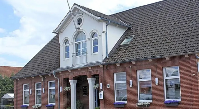 Alte Schmiede Hotel & Restaurant, Book Hotel Jork Lower-Saxony