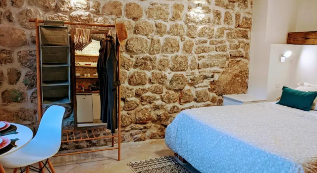 Romantic Rooftop View Hideaway- Old Town Nr 404, Book Hotel Hoteller i Kotor Riviera med parkering, Parkering