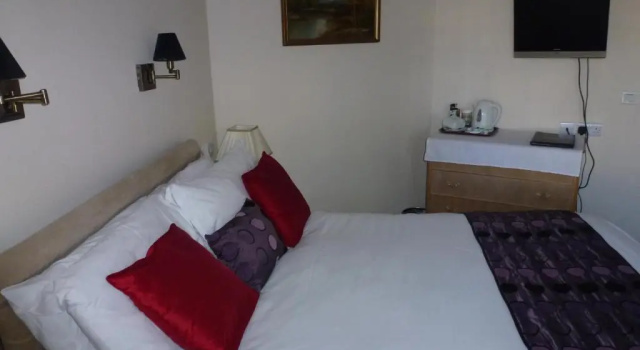 Двухместный номер Standard Royal Hotel