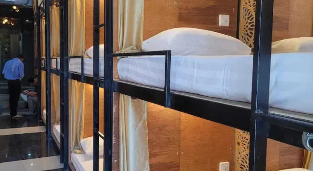 Hangover Hostel Patong