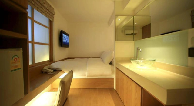 Silom One
