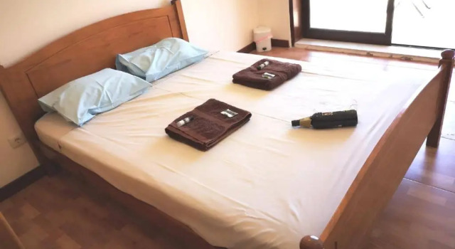 Quarto com 4 camas (Beliches+ 1 Sofa-cama)