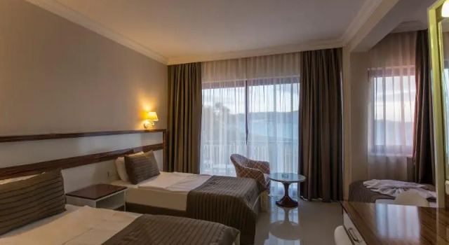 Одноместный номер Standard Le Monde Beach Resort & Spa