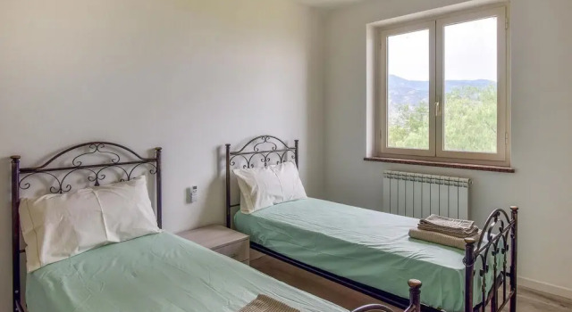 Amazing Apartment in Isca Marina With Wifi and 3 Bedrooms, Book Apartment Isca Marina Calabria