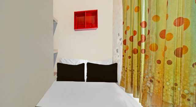 Номер Deluxe OYO 94764 Syariah KamarGue