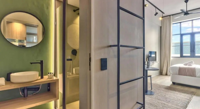 Trendy Urban Apartment in East City - Central CBD, Забронировать Апартаменты/квартира Апартаменты Cape Peninsula, Апартаменты/квартира