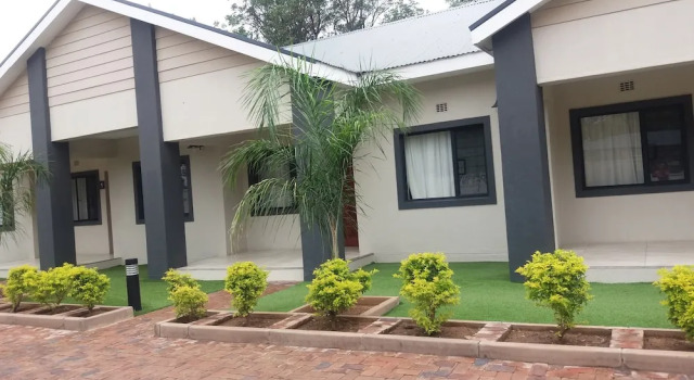 Staybridge Self Catering Apartments, Book Apartment Hotels in Francistown with Parking, Parking