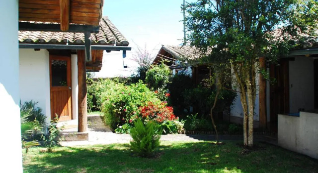 Четырёхместный номер Standard Hosteria Airport Garden