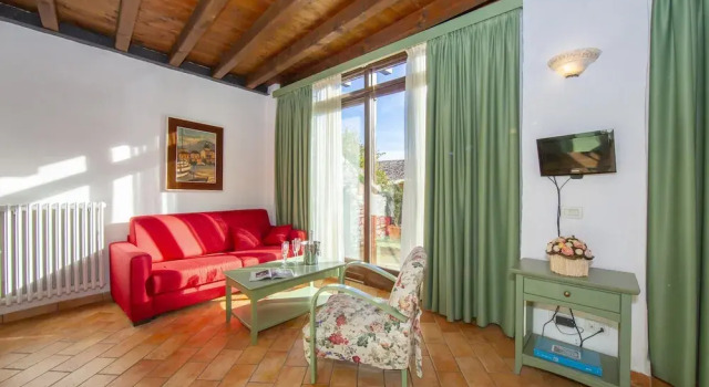 Апартаменты Ginestra In Hilly Area