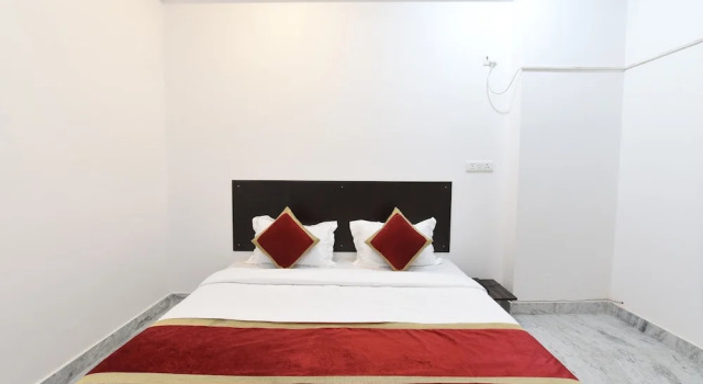 Номер Standard OYO 18982 OOAK Hotels Delta 1