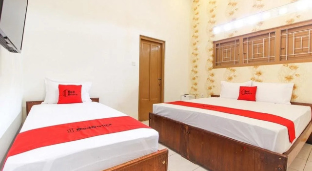 Hotel Maera Katja, Rezervovat Hotel Hotely v Yogyakarta se snídaní, Snídaně