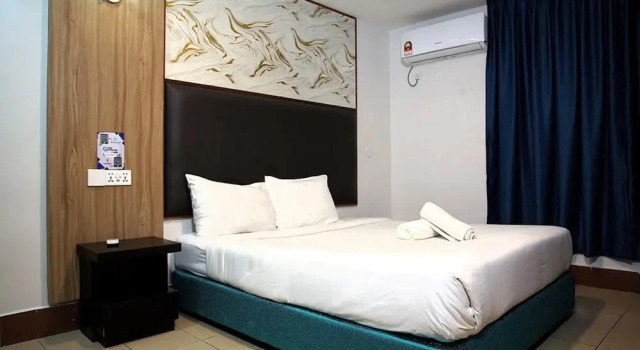 Hotel Putra Hills at WTCKL