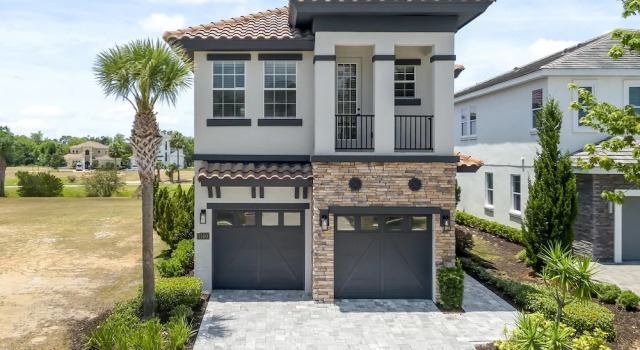 Entire Home in Four Corners Florida Reu101