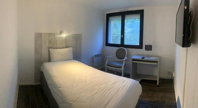 Одноместный номер Standard Hôtel Le Forestia