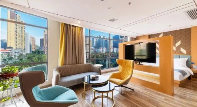 Люкс Yunqi Smart Hotel (Xingyi Menglecheng Jushan Square)
