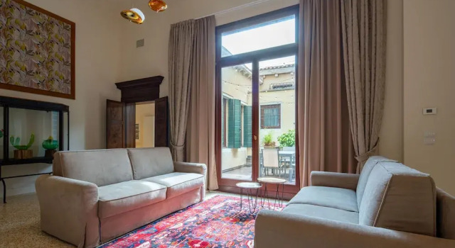 Апартаменты Luxury Ca' Longo Palace Apartments