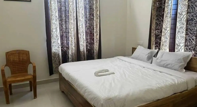 Номер Deluxe Goroomgo Shivansh Palace Bhubhneshwar