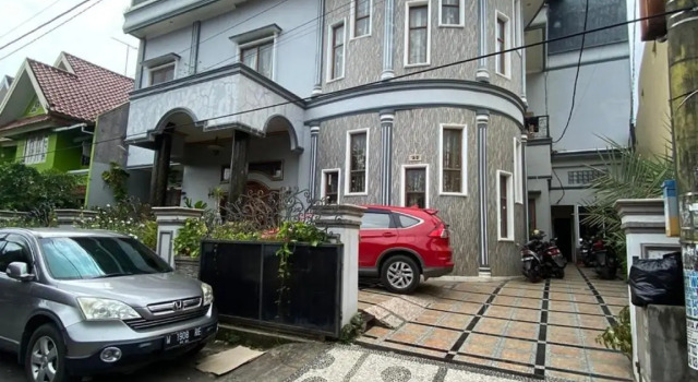 Homestay Griya Indah, Prenota Hotel Hotel a Sulawesi con parcheggio, Parcheggio