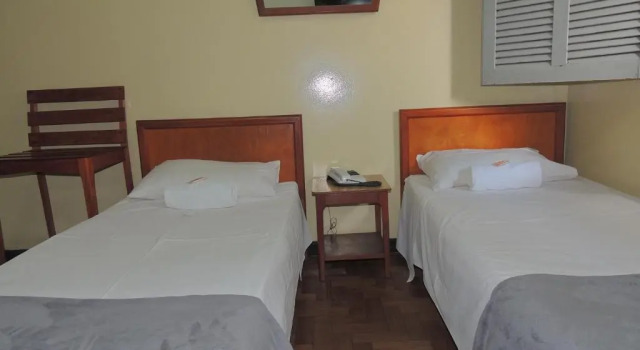 Четырёхместный номер Standard Hotel Esplanada Belo Horizonte - Proximo a Estacao de Trem