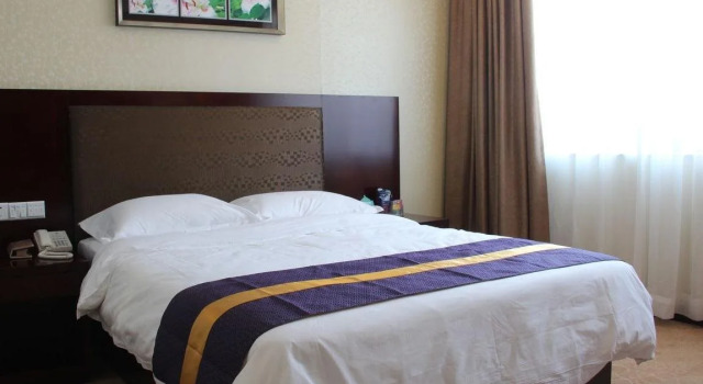 Platinum Holiday Hotel, Boek Hotel Hotels in Guangdong met parkeren, Parkeren