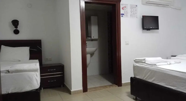 Bozcaada Albatros Otel, Rezervovat Hotel Hotely v Bozcaada se snídaní, Snídaně