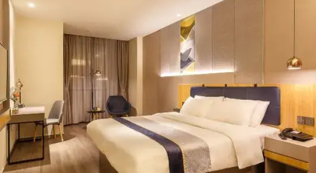 Homeinn Selected Hotel (Hefei Jingshang Commercial City Hongsheng Plaza)